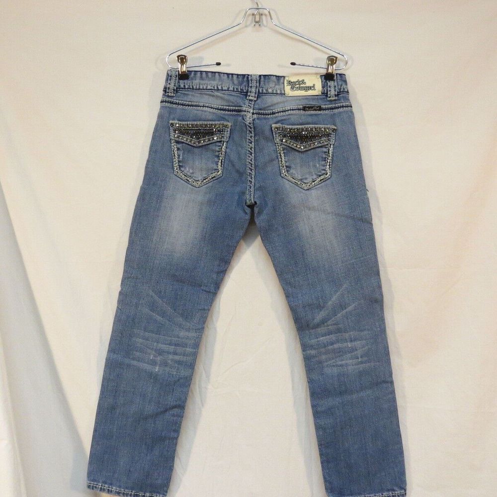 Rock & Roll Cowgirl Low Rise Jeans Distress Bling Heavy Stitching  WO-8530 Sz 28